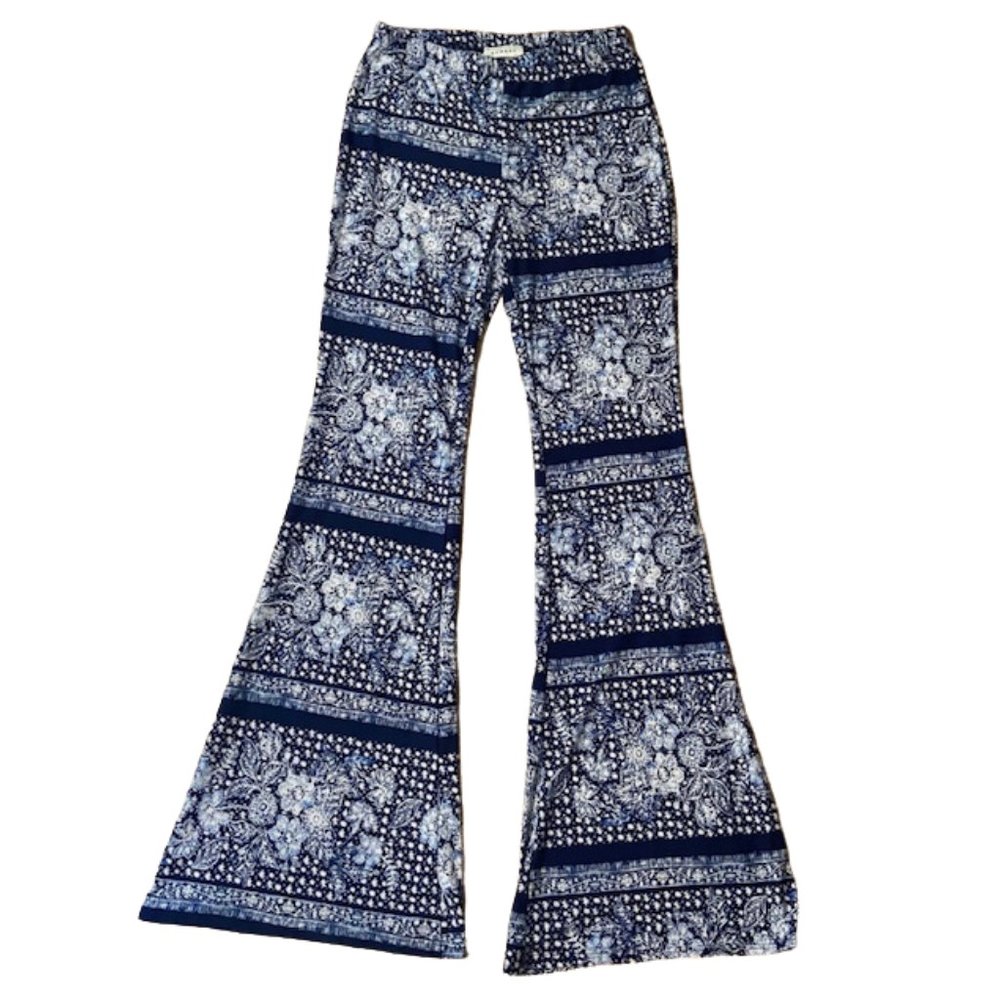 {Beware} Groovy Blue & White Stretchy Wide Leg Pants - Medium